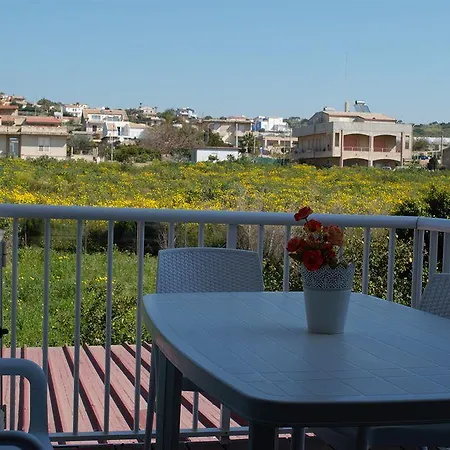 Mareinsicilia: Del Melo Marina di Ragusa