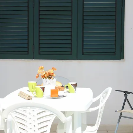 Mareinsicilia: Del Melo Apartament Marina di Ragusa