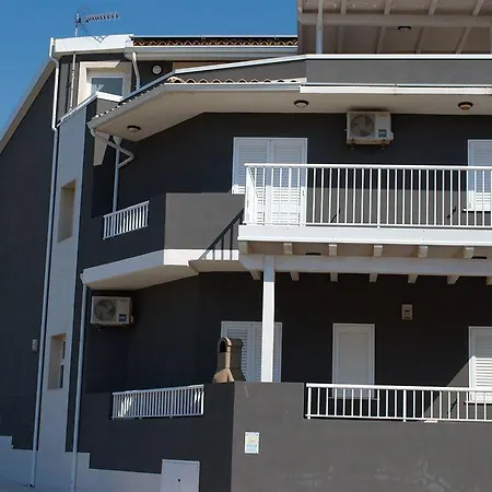 Apartment Mareinsicilia: Del Melo