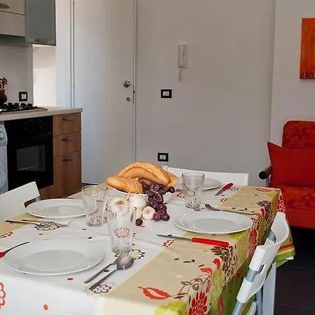 Apartament Mareinsicilia: Del Melo *