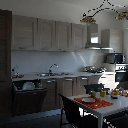 Mareinsicilia: Del Melo Marina di Ragusa