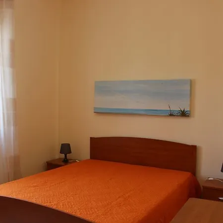 Mareinsicilia: Del Melo Apartament Marina di Ragusa
