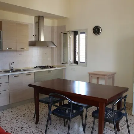 Mareinsicilia: Del Melo Apartment *