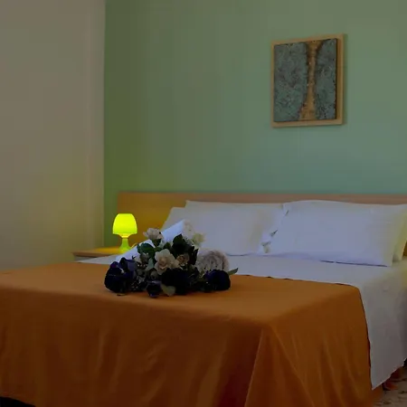 Apartament Mareinsicilia: Del Melo *