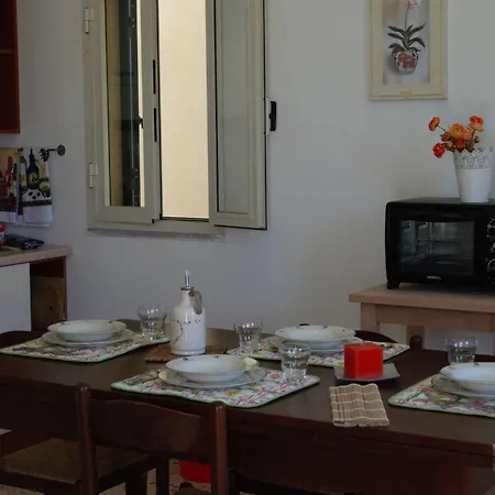 Apartament Mareinsicilia: Del Melo