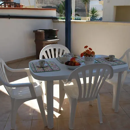 Apartament Mareinsicilia: Del Melo Marina di Ragusa