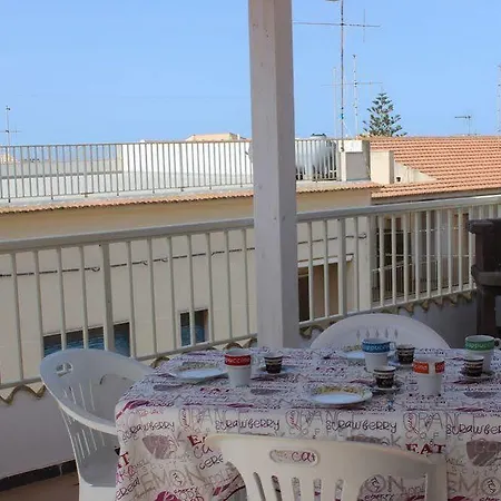 Apartament Mareinsicilia: Del Melo