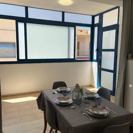 Apartament Mareinsicilia: Del Melo
